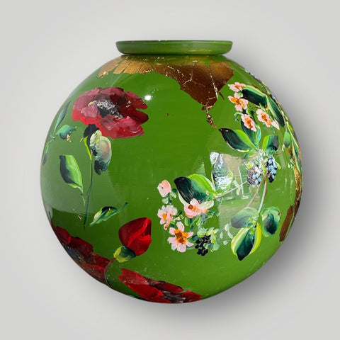 groot huisje | Groen bloemen klaprozen roodborst |