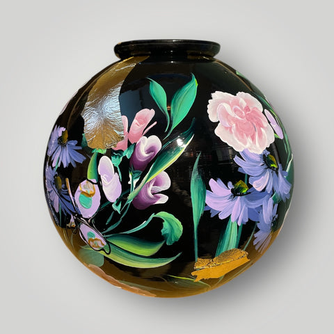 groot huisje | Zwart bloemen en symbool |