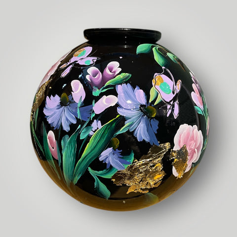 groot huisje | Zwart bloemen en symbool |